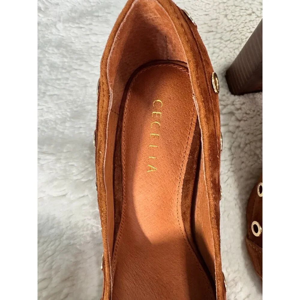 Cecelia New York Gina Studded Suede Pumps 6.5 Brown Kiltie Buckle Block Heel